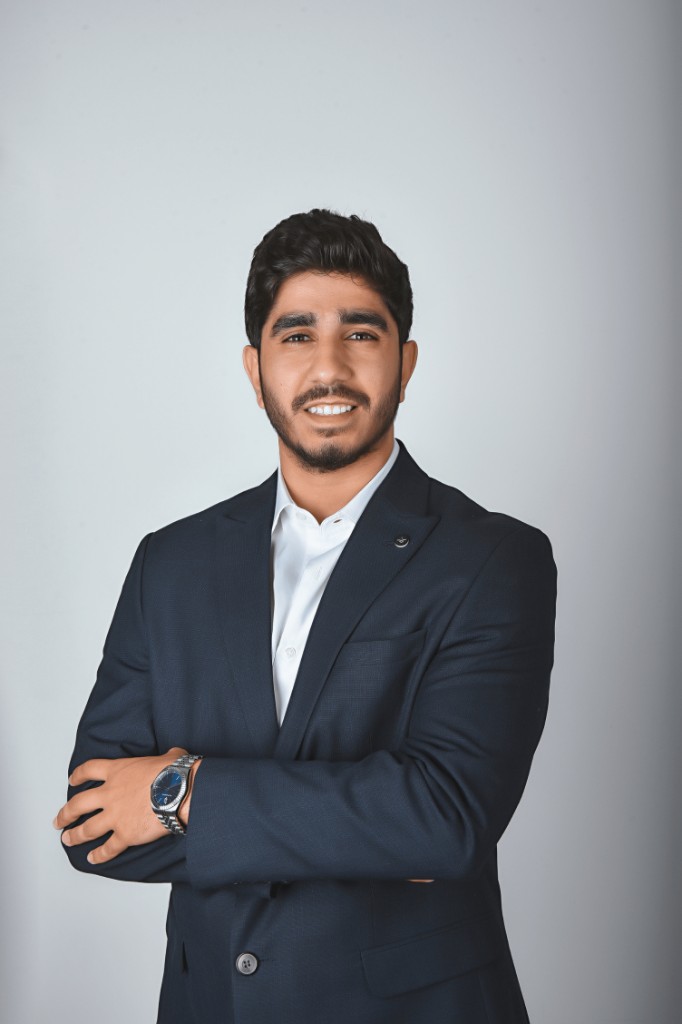Omar Henidi (عمر هنيدي), Technical Director & Full Stack Engineer portrait